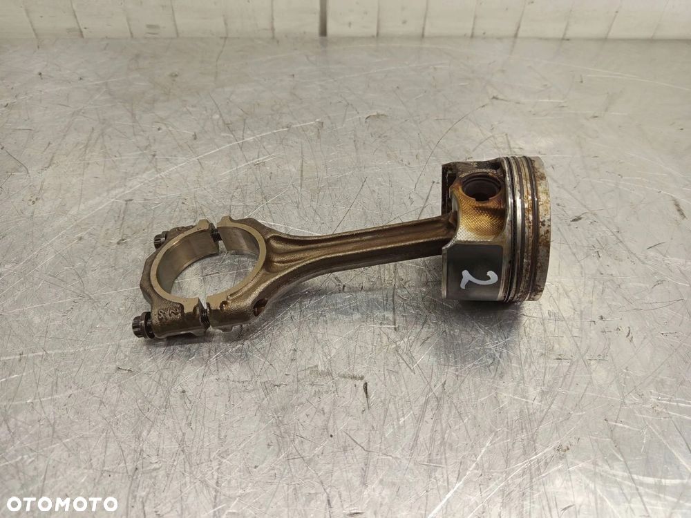 Tłok z korbowodem Volkswagen Golf VI Seat Skoda Audi 1.4 FSI TSI 076182 - 1