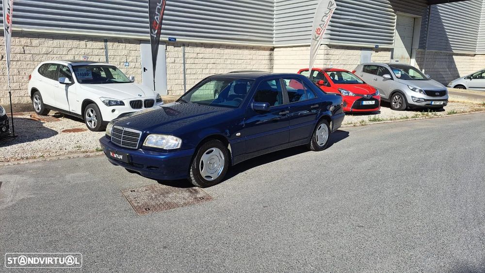 Mercedes-Benz C 180 Classic - 1