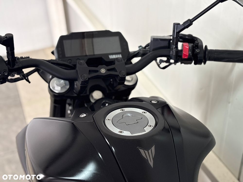 Yamaha MT - 9