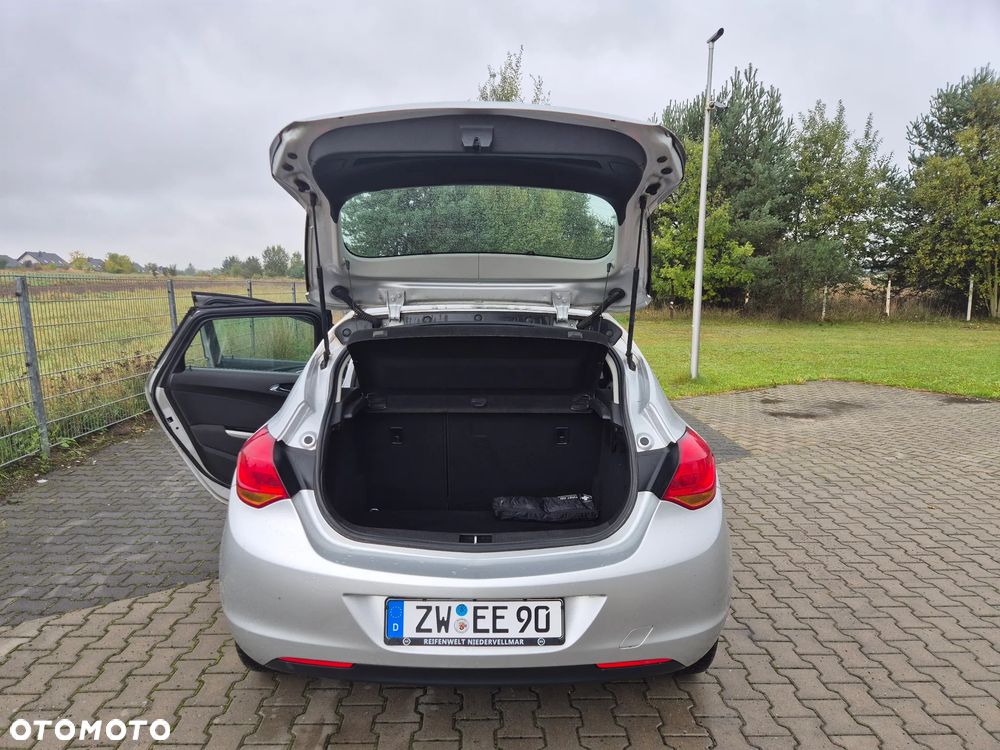 Opel Astra 1.6 Active - 10