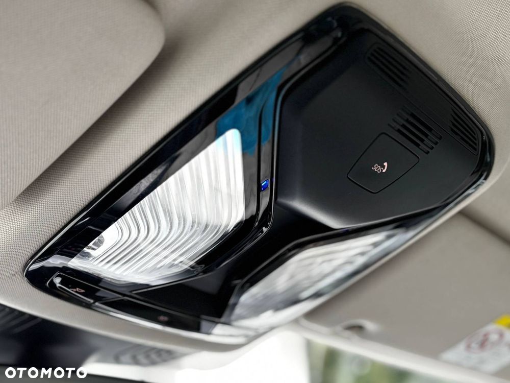 BMW Seria 5 520d xDrive Luxury Line - 23