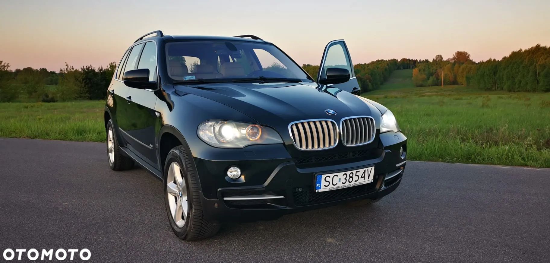 BMW X5 4.8i xDrive - 1