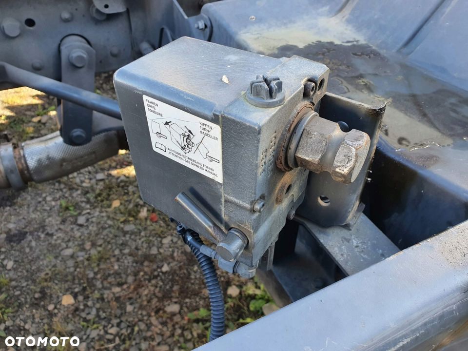 POMPKA POMPA PODNOSZENIA KABINY ATEGO EURO 6 2014r - 2