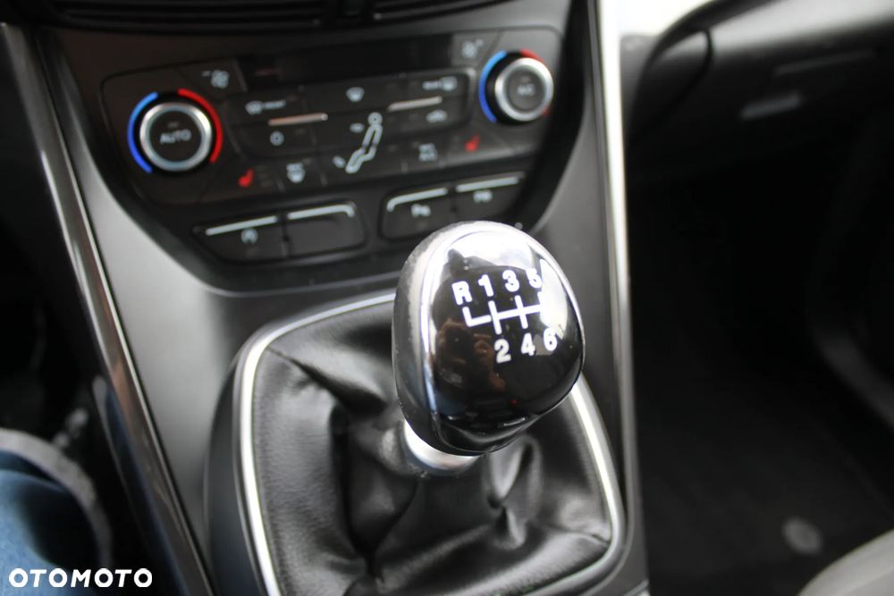 Ford C-MAX 1.5 TDCi Titanium - 15