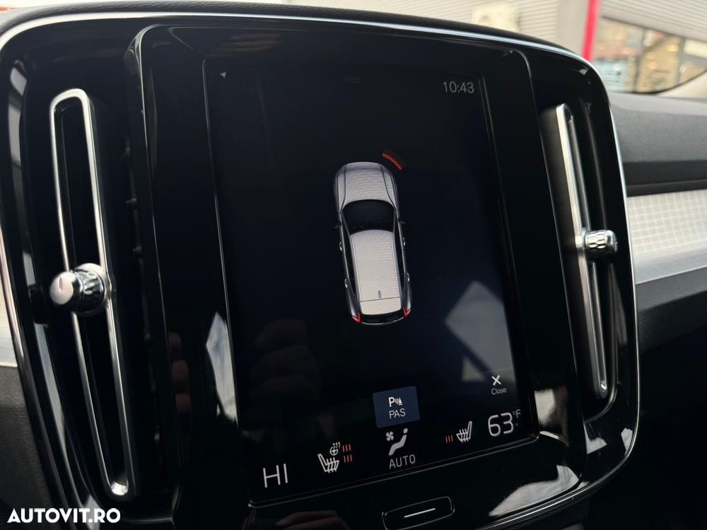 Volvo XC 40 - 22