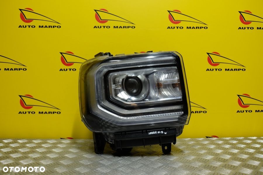 GMC SIERRA 2016-2018 REFLEKTOR LAMPA XENON R USA - 2