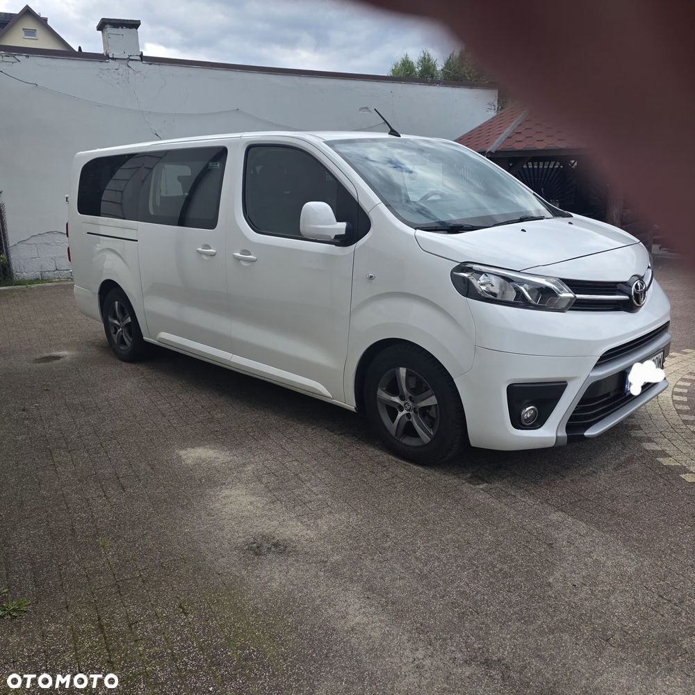 Toyota ProAce Kombi D-4D Long 2,8t - 5