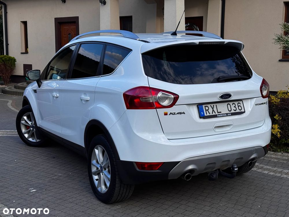 Ford Kuga 2.0 TDCi 4x4 Titanium - 4
