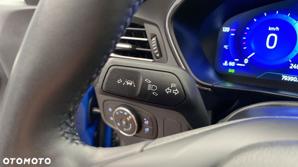 Ford Focus 1.5 EcoBlue Titanium X - 25