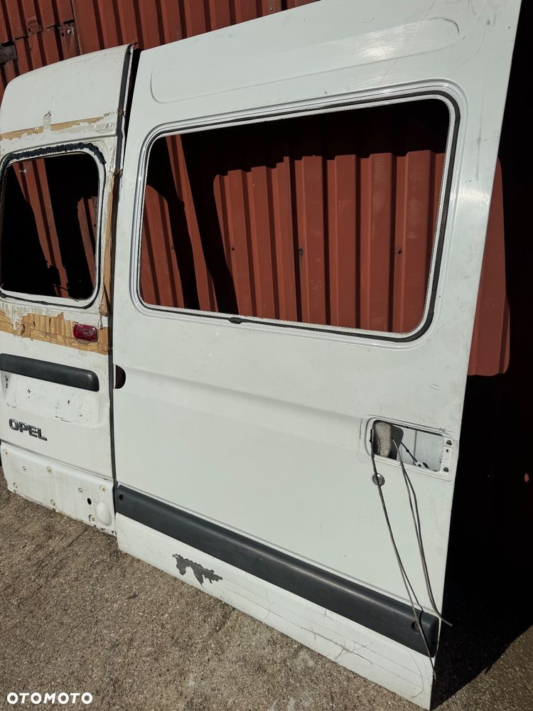 Renault master 2 drzwi prawe lewe przednie tylne tył przesuwne skrzydła z szybą Iveco daily białe brązowe - 6