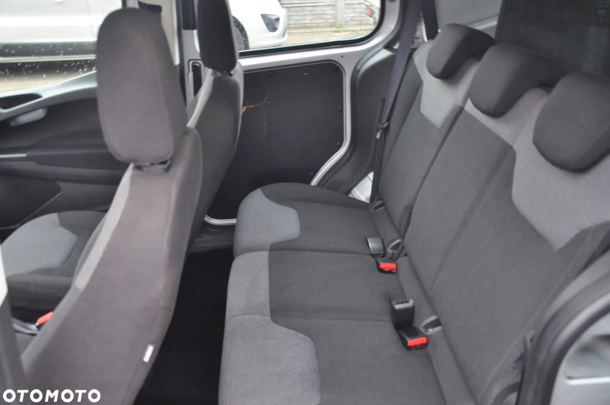 Ford Transit Courier 1.0 EcoBoost Trend - 12