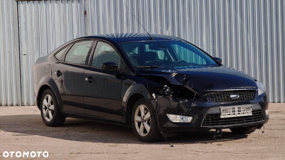 Ford Mondeo 2.3 Trend - 28