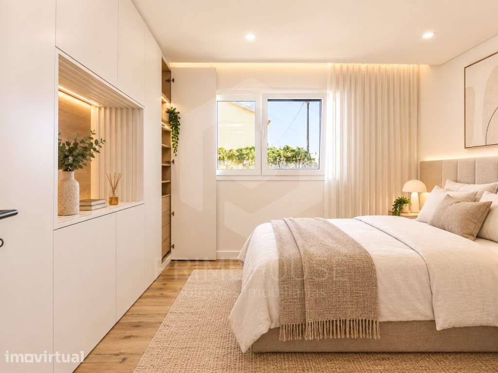 APARTAMENTO T3 com arrecadação e elevador - Coina - Palhais - Grande imagem: 2/16