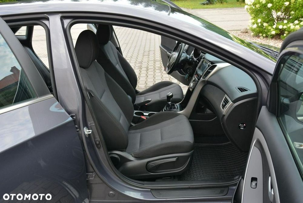 Hyundai i30 1.4 Comfort - 15