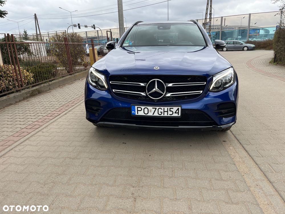 Mercedes-Benz GLC - 2