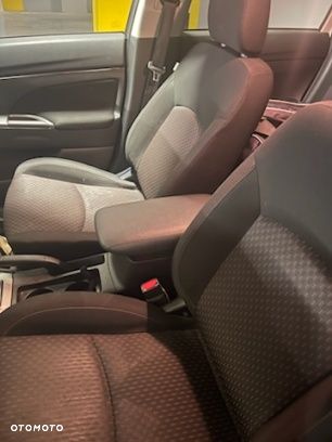 Mitsubishi ASX 2.0 2WD CVT Intro Edition - 16