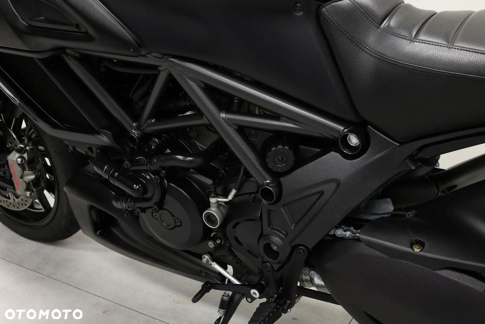 Ducati Diavel - 38