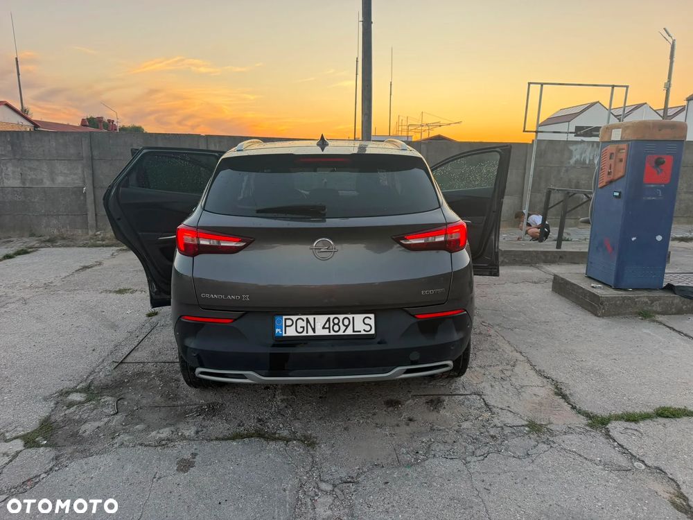 Opel Grandland X 1.2 Start/Stop Elegance - 8