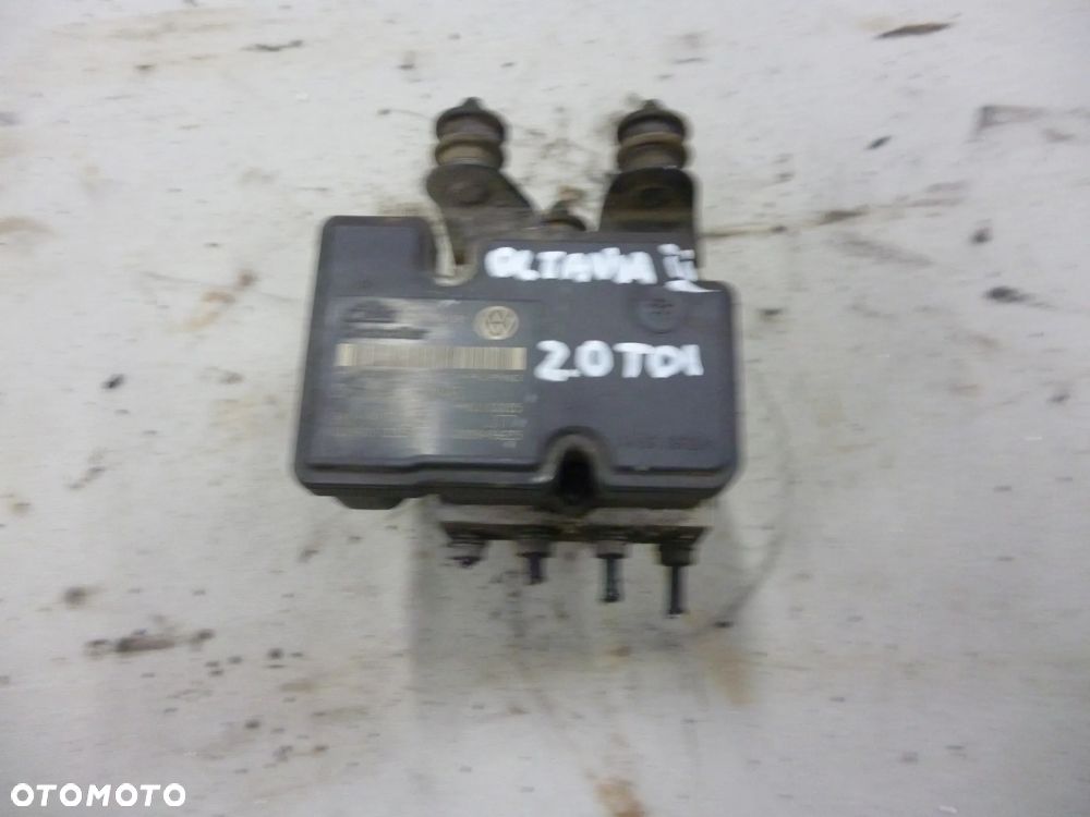 SKODA OCTAVIA II POMPA ABS STEROWNIK - 1