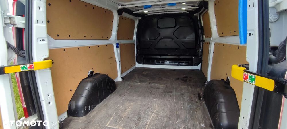 Ford Transit Custom - 17
