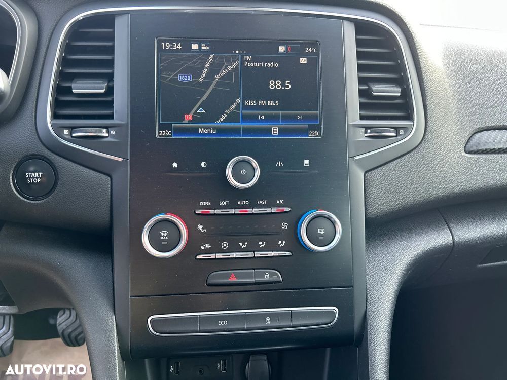 Renault Megane TCe 115 GPF ZEN - 22