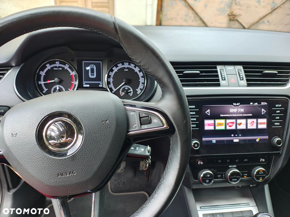 Skoda Octavia 1.4 TSI Ambition - 11