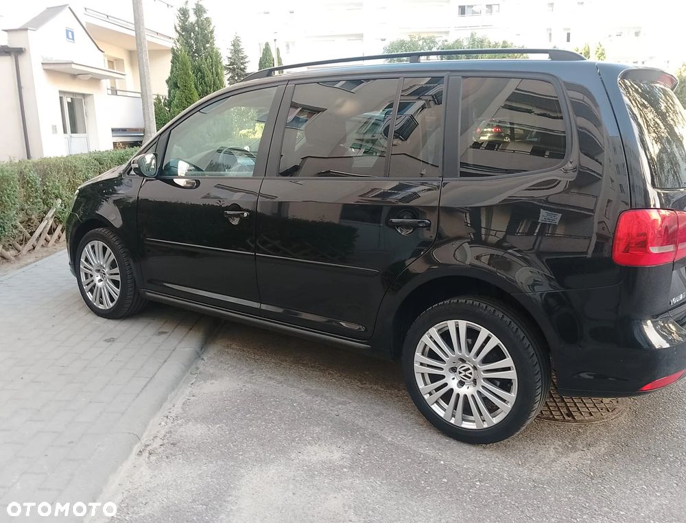Volkswagen Touran - 7