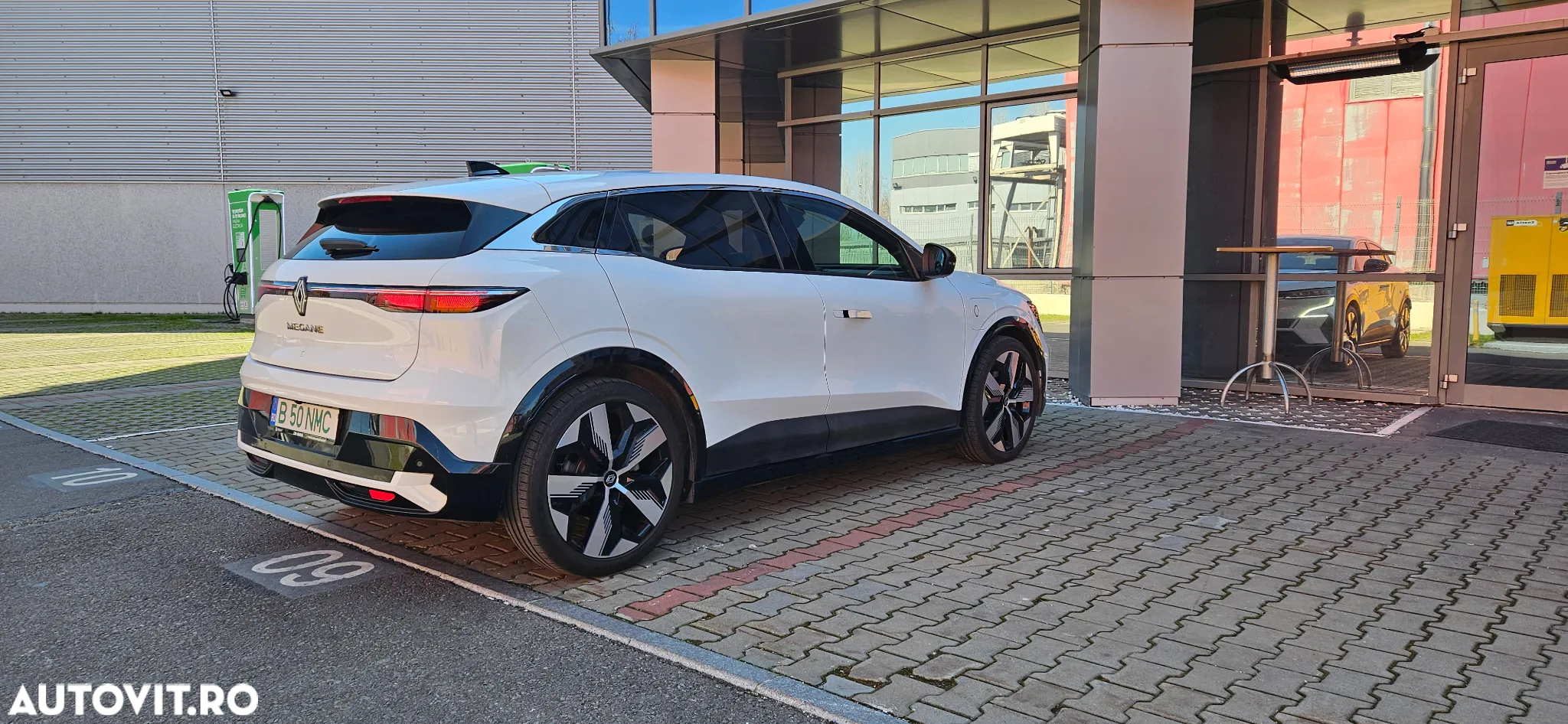 Renault Megane E-TECH EV60 super charge techno - 4