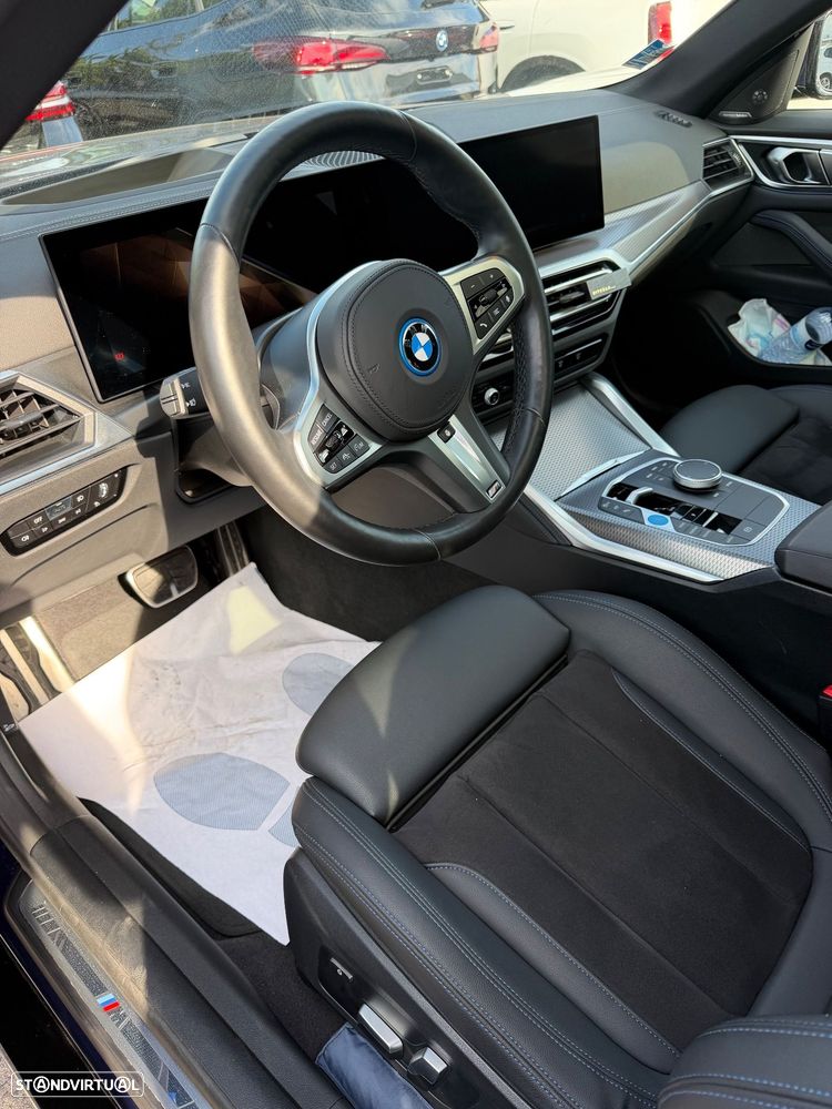BMW i4 - 15