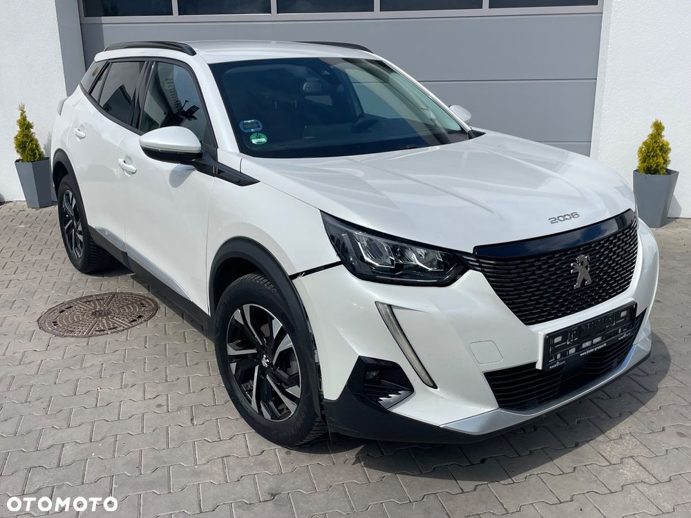 Peugeot 2008 PureTech 130 EAT8 Allure - 2
