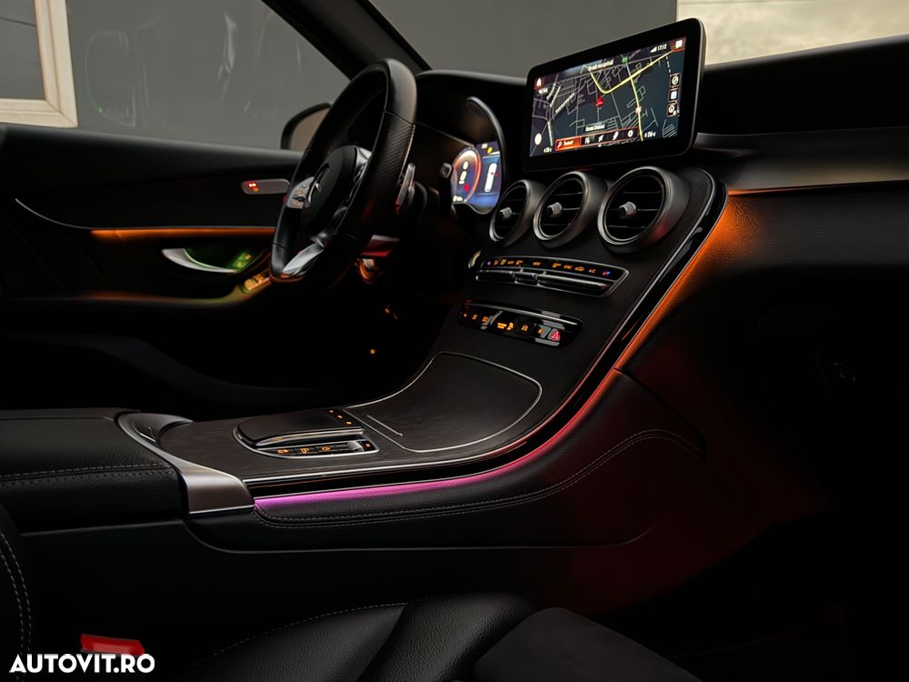 Mercedes-Benz GLC 220 d 4Matic 9G-TRONIC AMG Line - 18