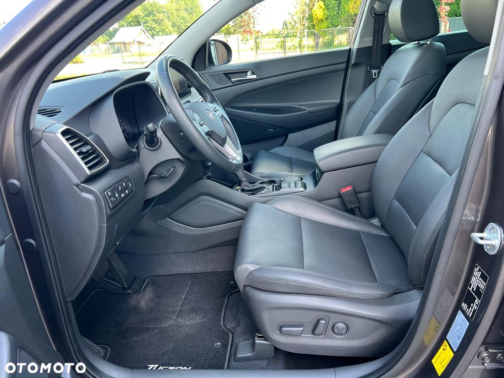 Hyundai Tucson 1.6 CRDi 48V-Hybrid 4WD DCT Select - 15