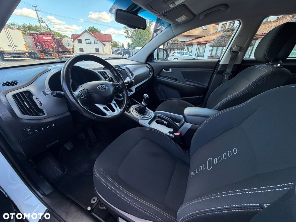 Kia Sportage 2.0 CRDI 184 4WD Fifa World Cup Edition - 38