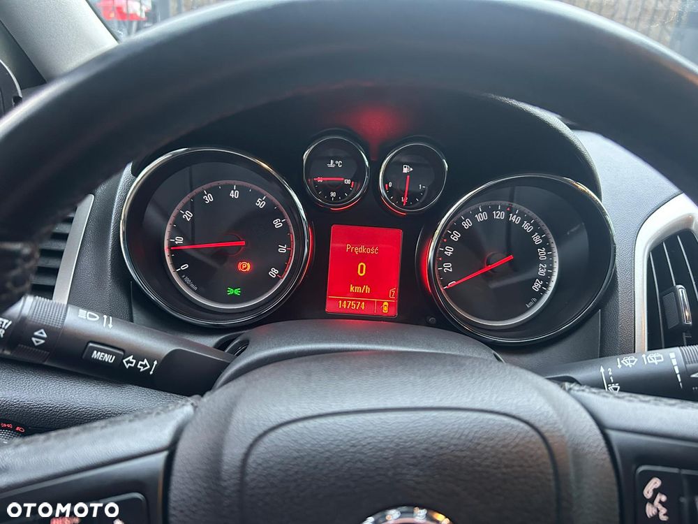 Opel Astra 1.4 Turbo Color Edition - 11