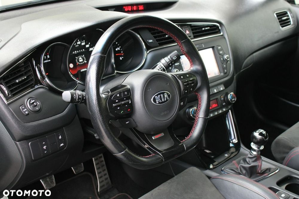 Kia Ceed 1.6 T-GDI GT XL - 26