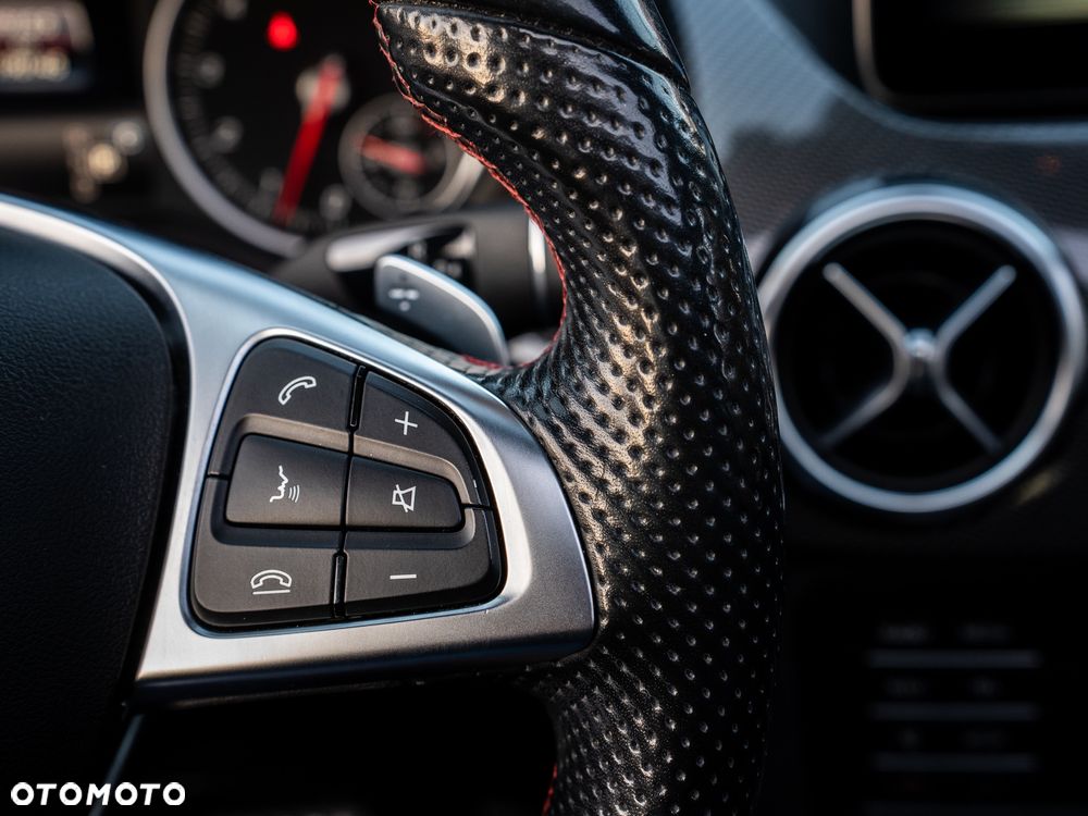 Mercedes-Benz Klasa B 180 7G-DCT AMG Line - 15
