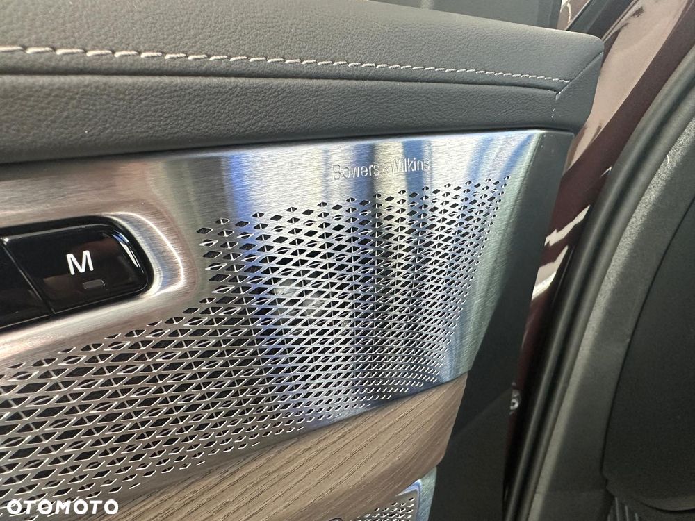 Volvo XC 90 T8 AWD Plug-In Hybrid Ultra Bright 7os - 8