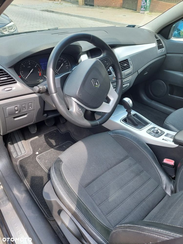 Renault Laguna 2.0 DCi FAP Dynamique - 3