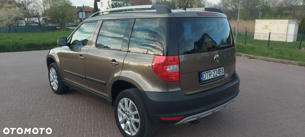 Skoda Yeti 2.0 TDI DPF 4x4 Elegance DSG - 6