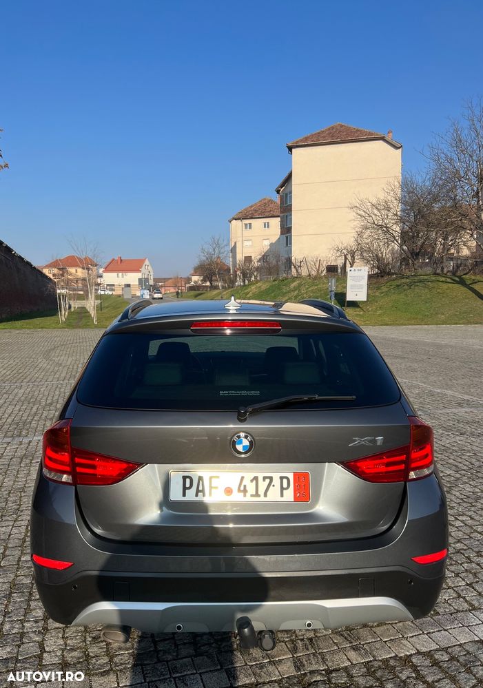 BMW X1 xDrive20d Aut. xLine - 13