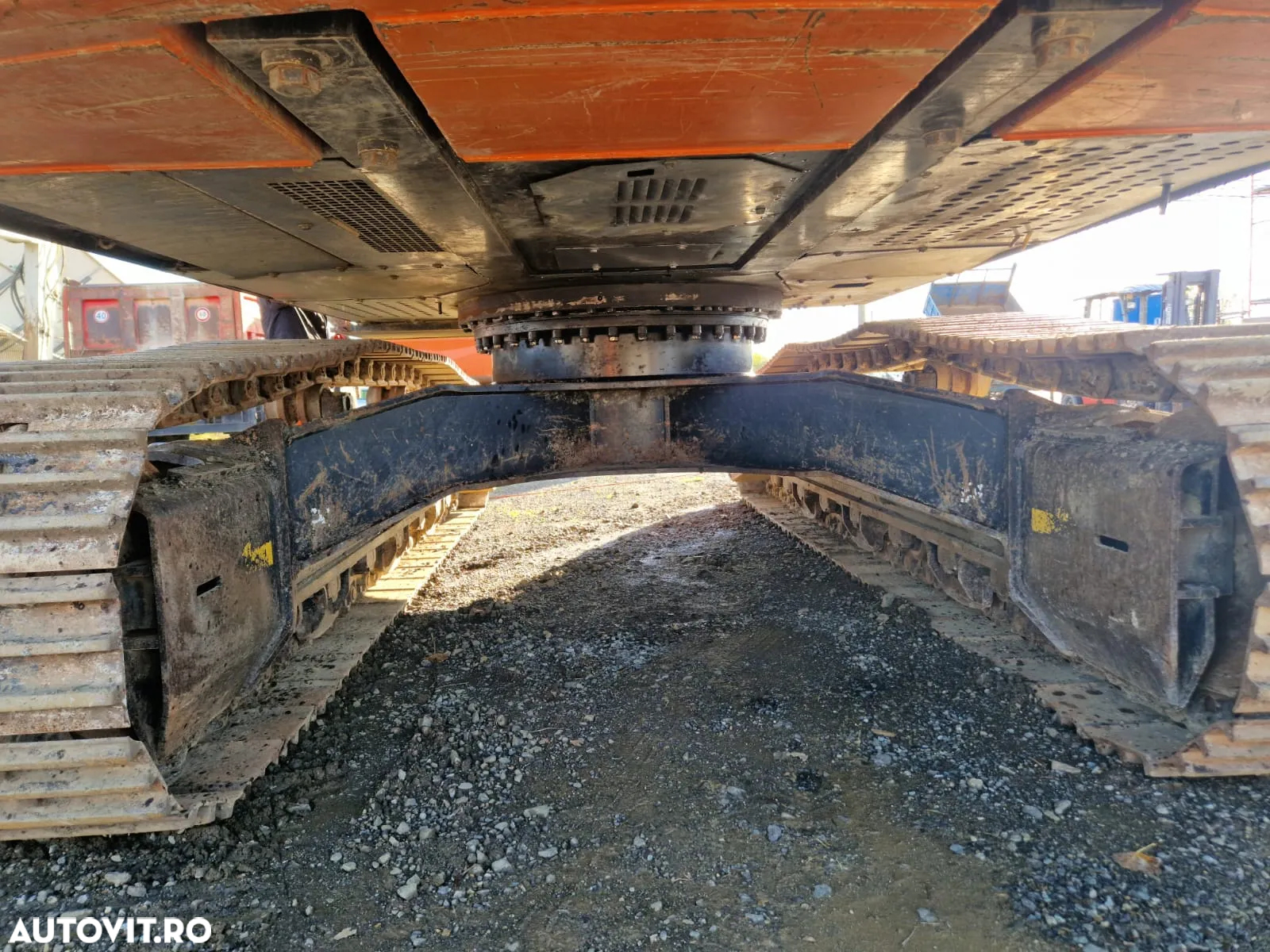 Hitachi ZX 290LCN-5B - 16
