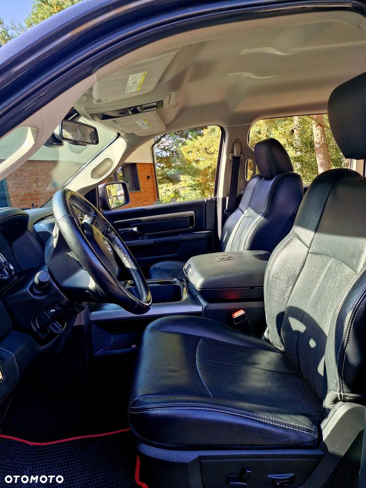 RAM 1500 5.7 Crew Cab Shortbed Laramie Sport - 12