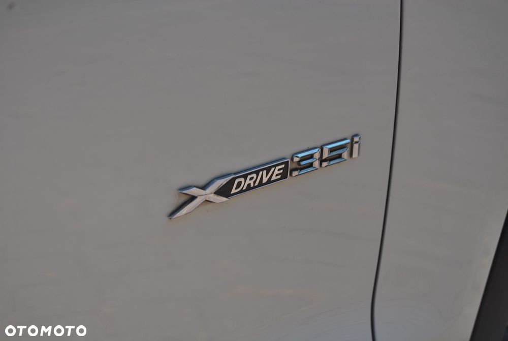 BMW X3 35i xDrive - 23