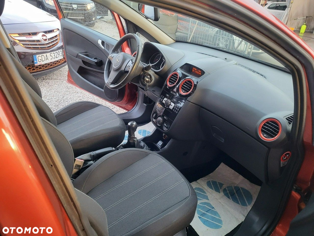 Opel Corsa - 18
