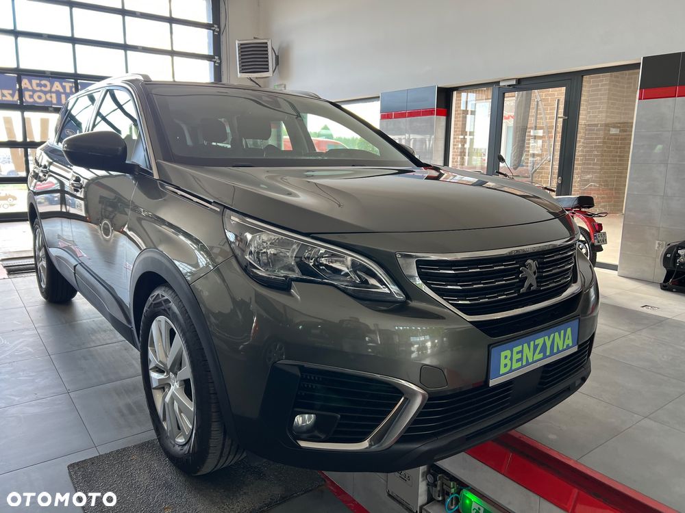 Peugeot 5008 PureTech 130 Stop & Start Allure Business-Paket - 11