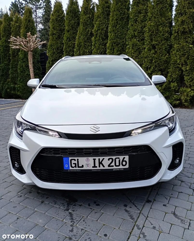 Suzuki Swace 1.8 Hybrid Premium Plus CVT - 2