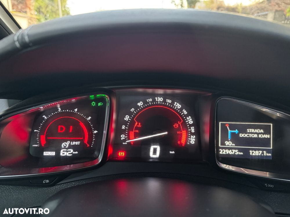 DS Automobiles DS 5 - 6