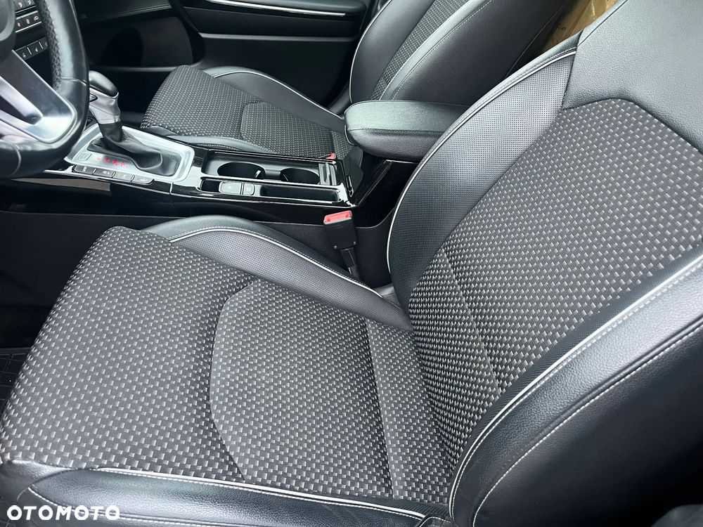 Kia XCeed 1.6 T-GDI L Business Line DCT - 23