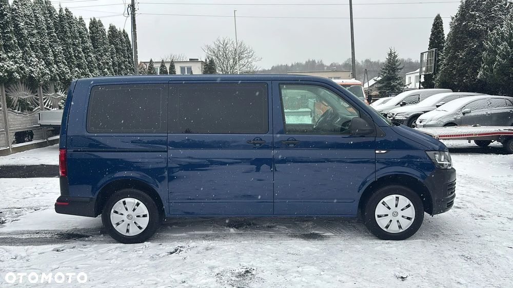 Volkswagen Transporter Kombi L1H1 DSG - 1