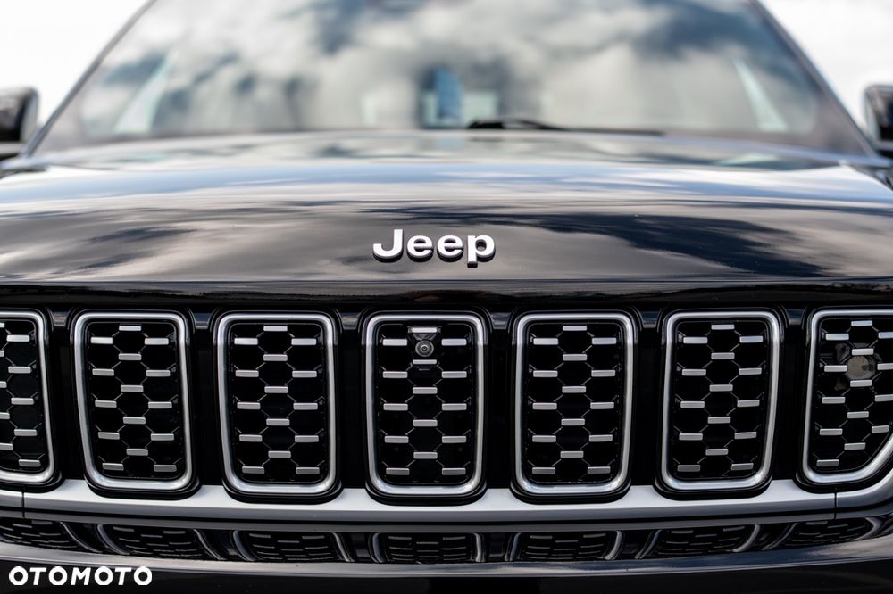 Jeep Grand Cherokee 3.6 V6 Summit - 28